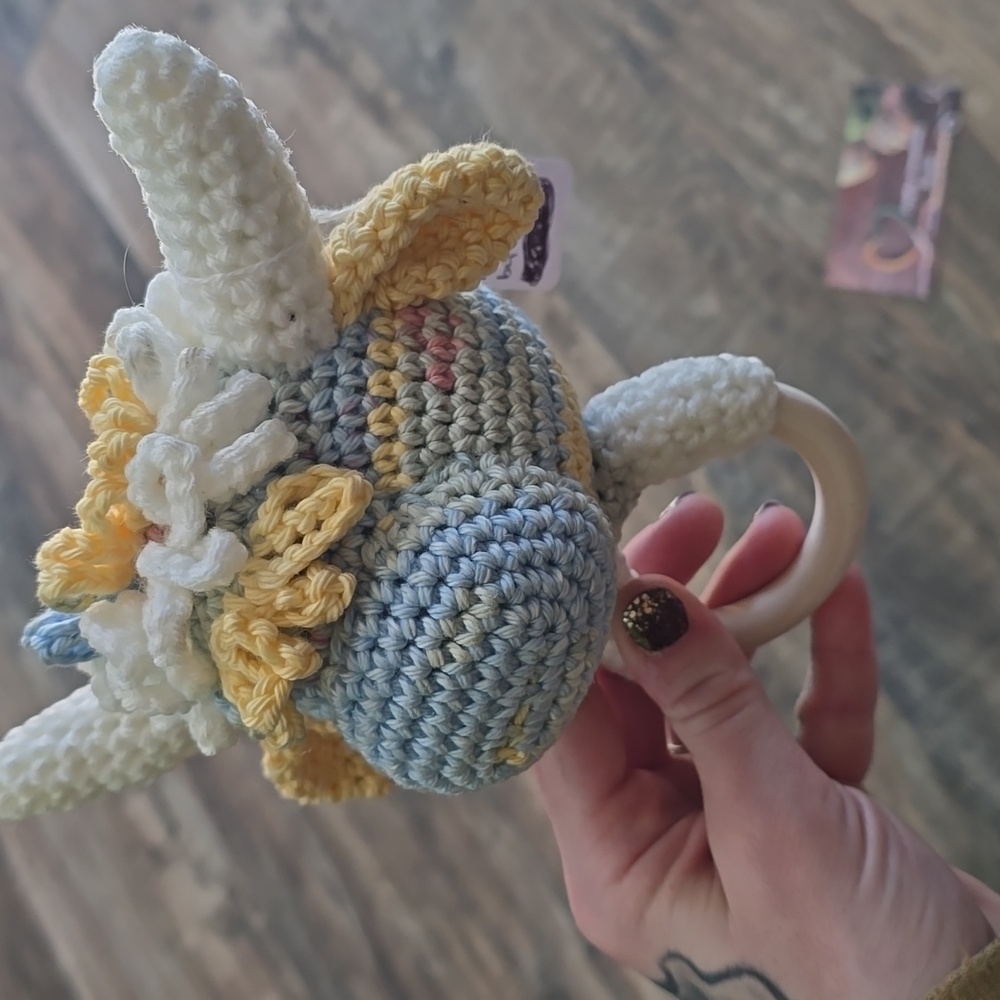 Highland Cow Baby Rattle - Picture 3 of 6